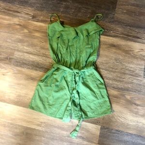 PANTS STORE green linen ruffle romper
